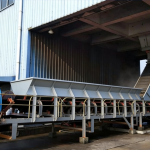 无动力抑尘导料槽：升级物料转运密封抑尘新体验